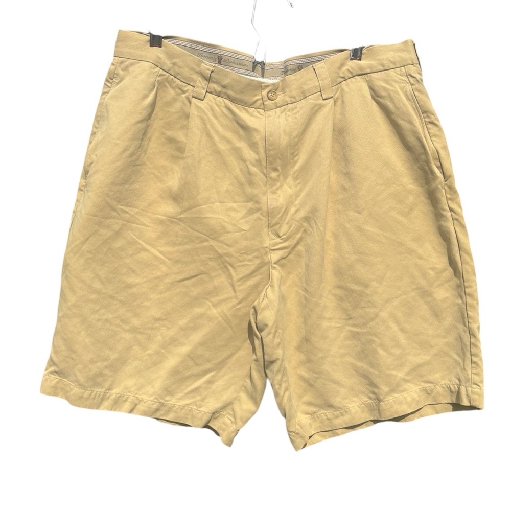 Silk Men’s EUC Tommy Bahama Shorts Size 34 waist khaki
